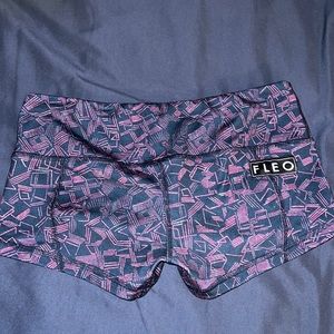 Fleo workout shorts